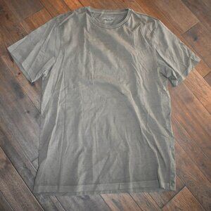 Mens Army Green T-Shirt